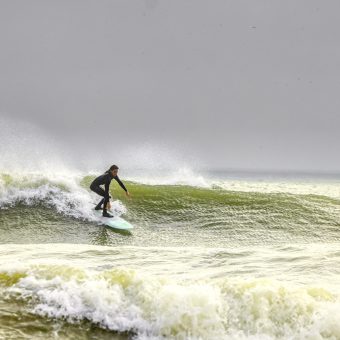 SURFER 01